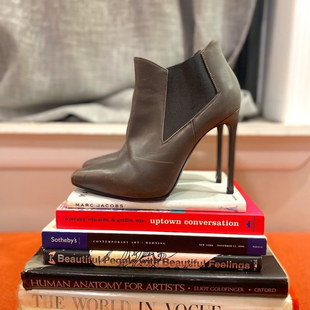 Saint Laurent Gray Leather Ankle Booties SZ EU 37